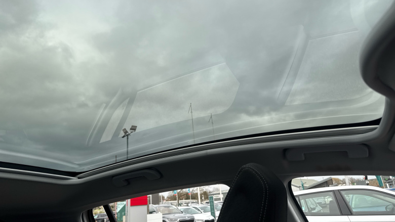 Peugeot 308 1.2 PureTech 130 Allure 5dr Petrol Hatchback